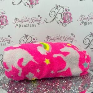 Blanket rainbows and unicorns 🦄 Pink Plush Unicorn blanket throw neon
